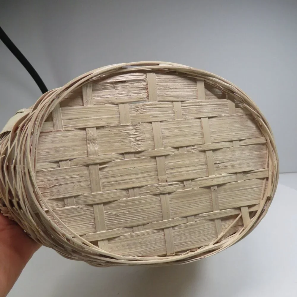 Vintage Bassinet Basket 10 x 7.5